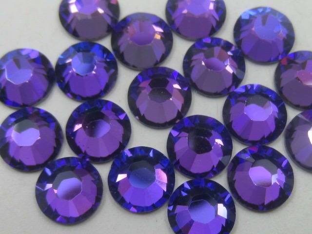 72 pcs. 20ss HELIOTROPE (maxima) FLATBACK PRECIOSA Rhinestones